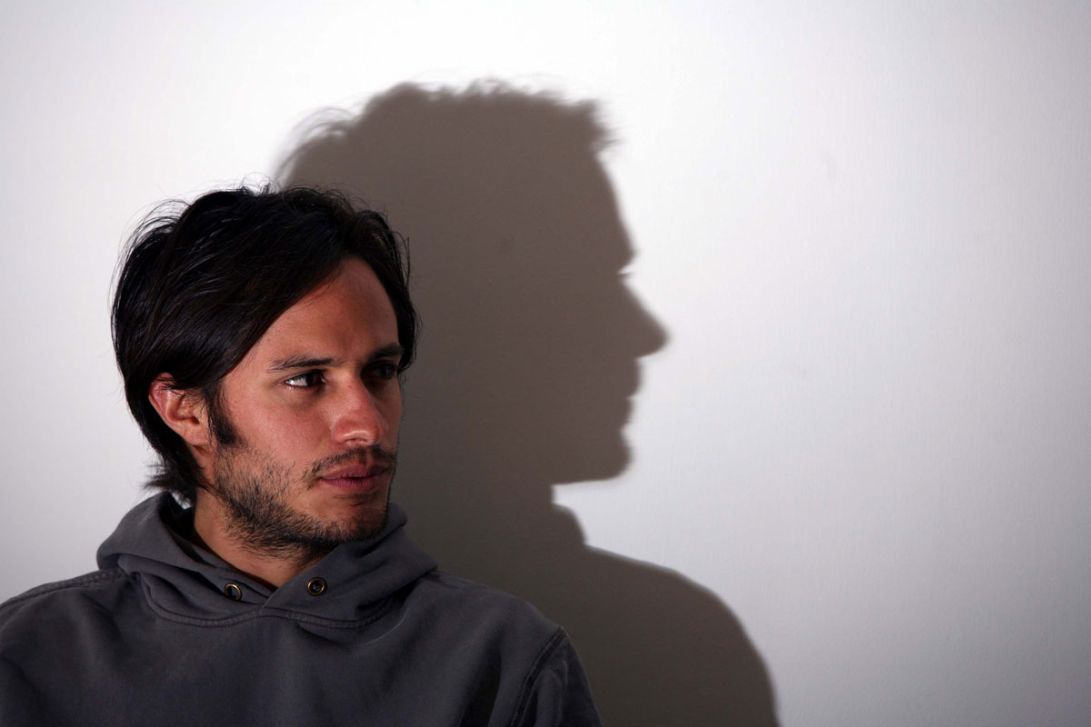 mr-2891070125_gael_garcia.3-d