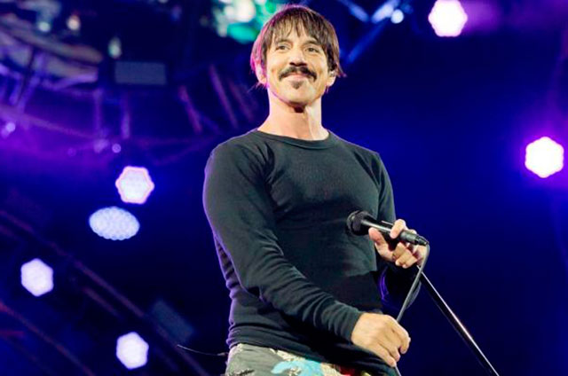 anthony_kiedis_salva_nino