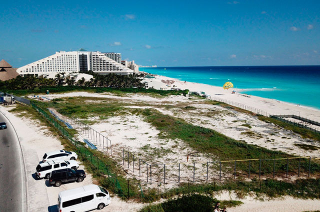 Congelan-edificación-de-hotel-en-playa-Delfines
