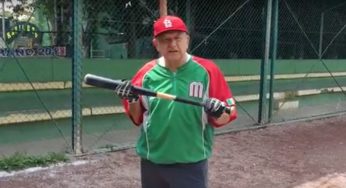 Video: AMLO se da escapada para practicar béisbol