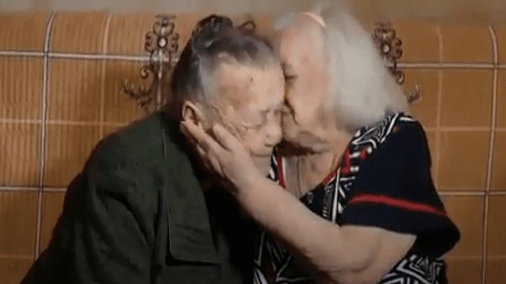 Hermanas se reencuentran después de 78 años, la guerra las separó