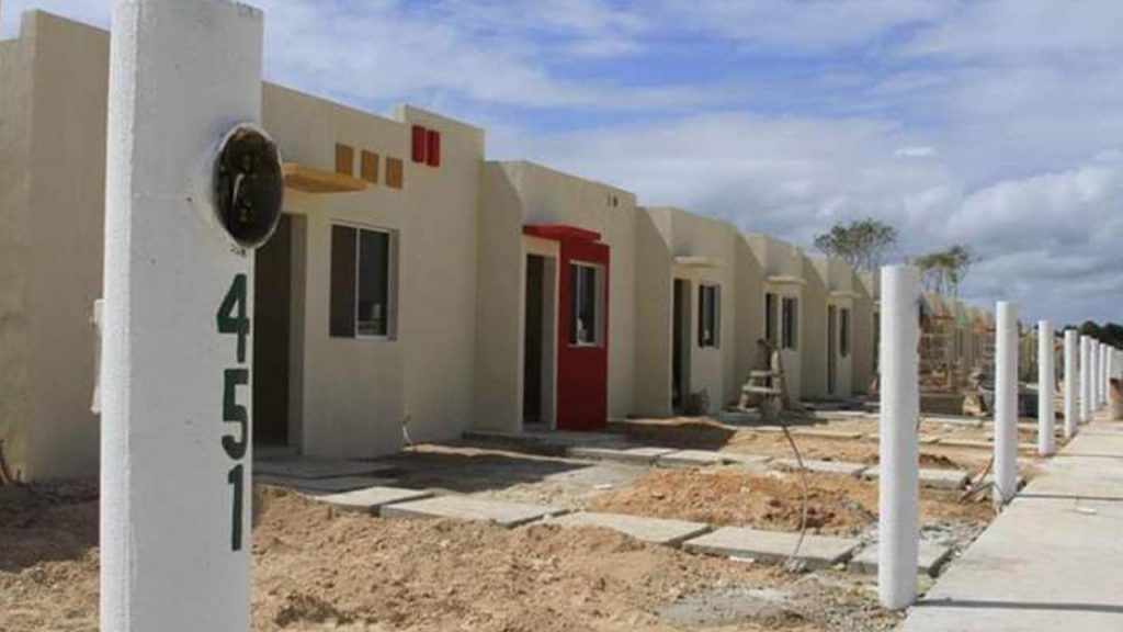 En picada compra de viviendas