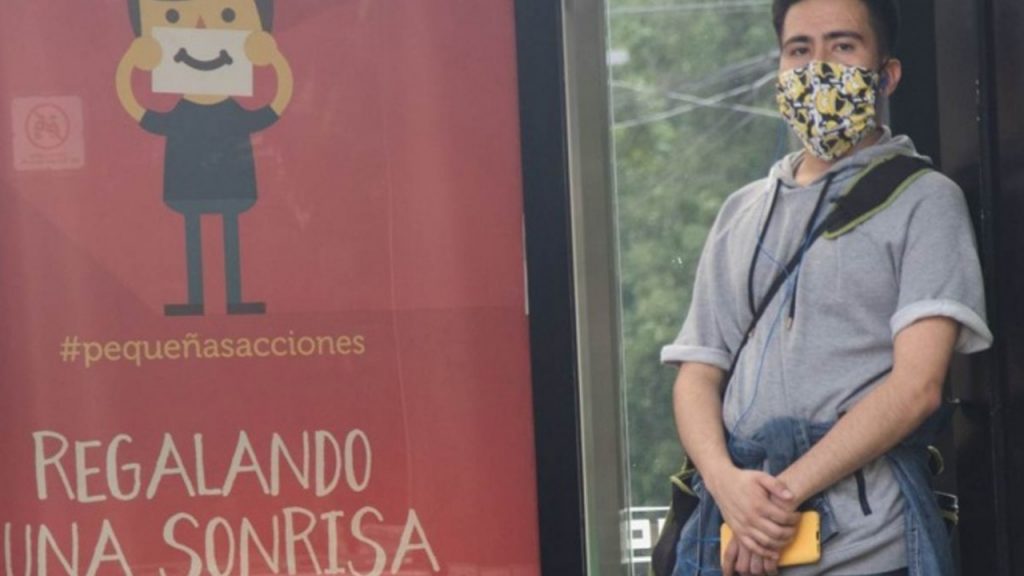 Alertan a maestros sobre alumnos que fingen tener COVID-19