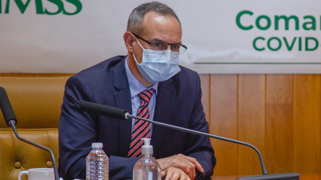 Cubrebocas, auxiliar en nueva normalidad: López-Gatell