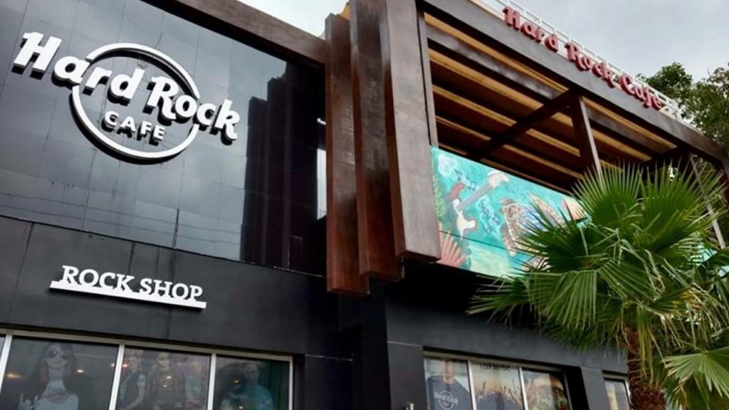 En Cozumel, Hard Rock Café toma como rehenes a sus empleados para que renuncien