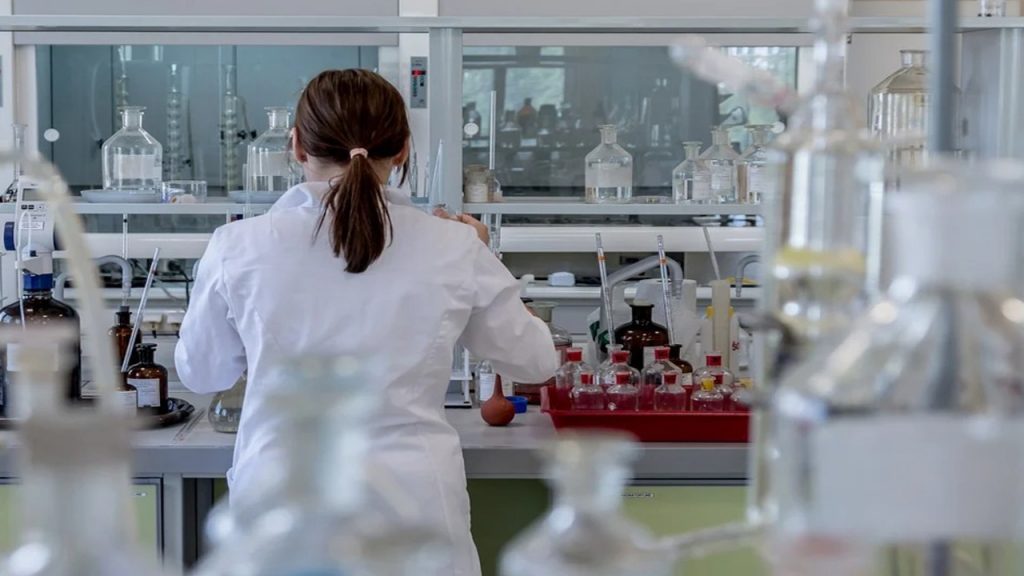 COVID-19 demuestra importancia de invertir en ciencia: UNAM