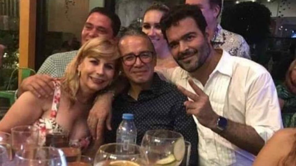 AVIADORES COBRONES EN FISCALÍA