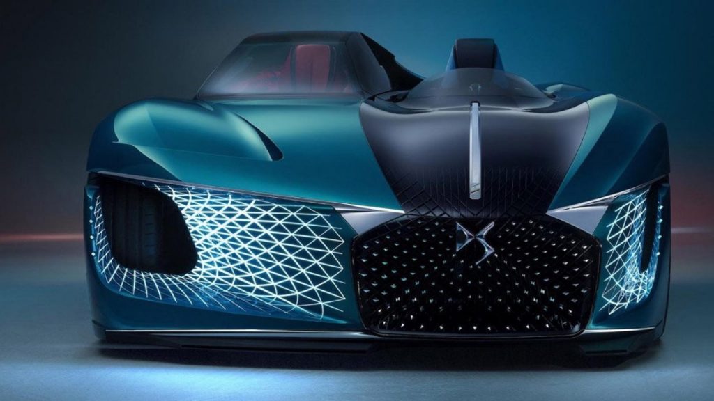 El concept car DS X E-Tense, deportivo triplaza que parece extraído de un videojuego