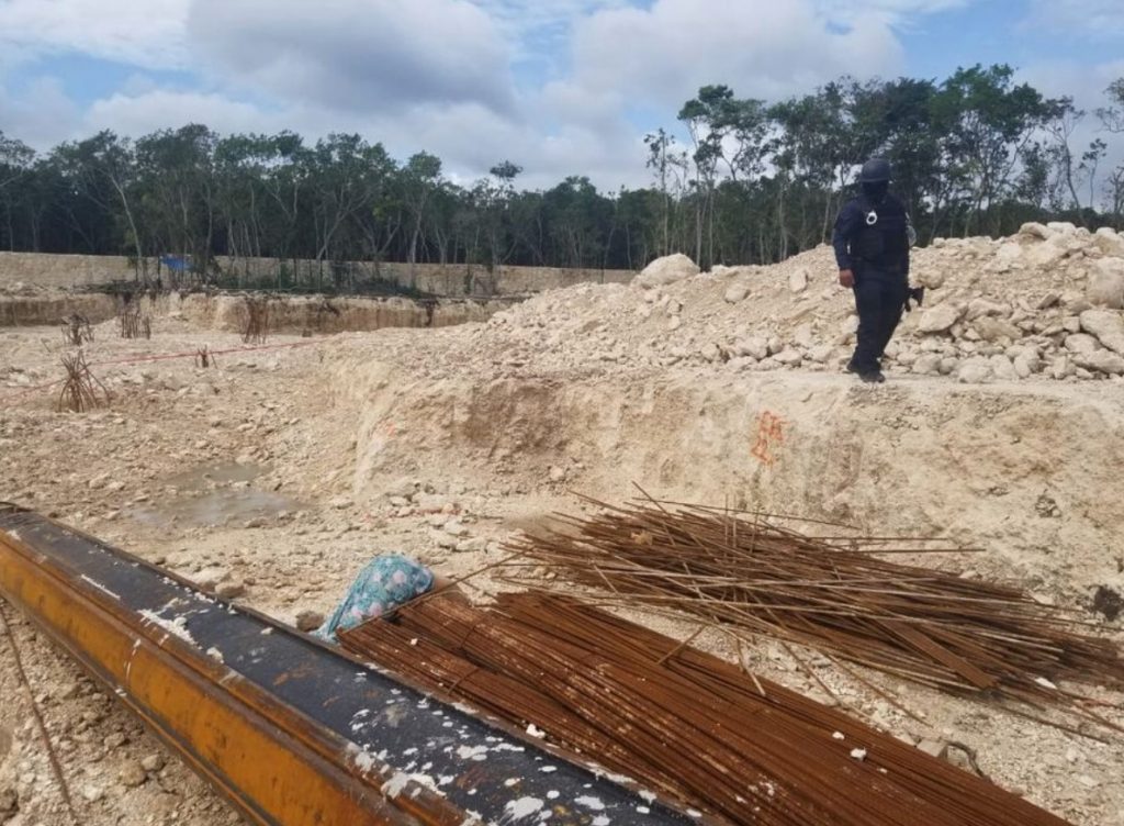 Hallan a mujer sin vida obra de Tulum