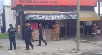 Sofocan incendio en Chetumal