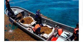 Mar se devora barca sargacera
