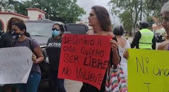 Feministas exigen justicia por el feminicidio de Yuridiana en Bacalar