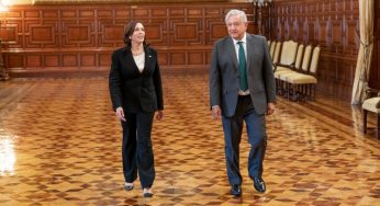 Kamala Harris pidió a AMLO que deje “trabajar” a las ONG y la prensa