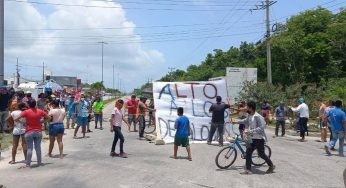 De nuevo en tendencia Tulum por batalla entre colonos y policias