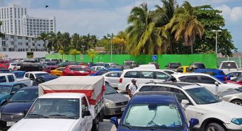 Cobros abusivos en Playa Tortugas en estacionamiento