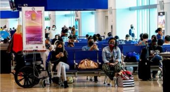 Más vuelos cancelados en Cancún por paso de Grace