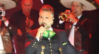 Alejandro Fernández BRILLA en Cancún