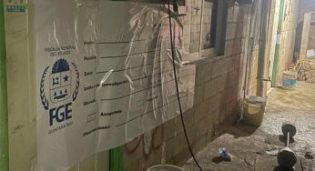 FGE Quintana Roo detiene a dos personas y asegura diversas dosis de droga durante cateo a inmueble en el municipio de Solidaridad