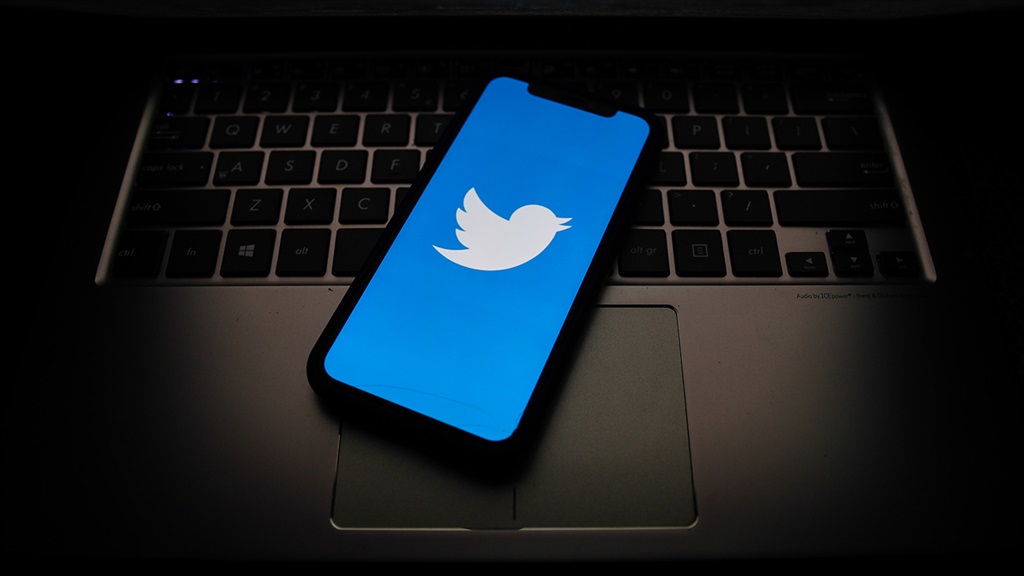 El CEO de Twitter admitió que hay spam y bots en su plataforma
