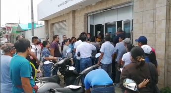 Inconformidad en entrega de placas en Chetumal