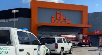 Cortocircuito provoca conato de incendio en Chedraui Selecto de Cancún