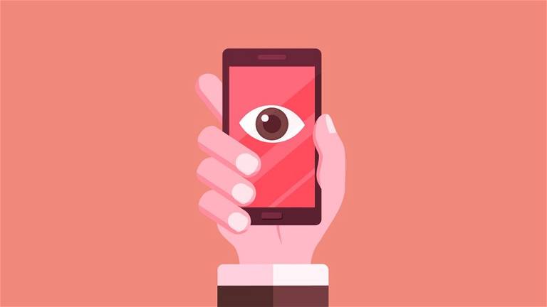 Alerta, sí te espían por la cámara de tu celular