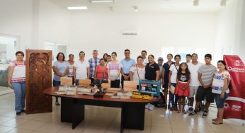 Inicia curso de tallado de madera para reforzar la técnica de los isleños