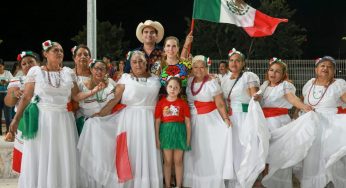 Atenea Gómez celebra Fiesta Mexicana
