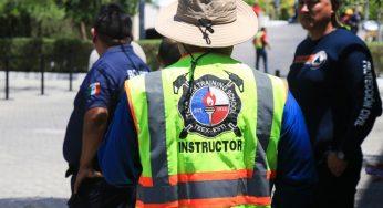 Capacitación constante fortalece a bomberos de Solidaridad
