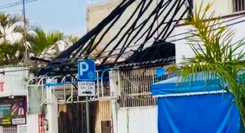 Incendio presuntamente provocado consume bar ‘La Pandemia’ en Playa del Carmen