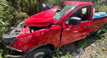 Tres lesionados en choque en la carretera federal 307, a la altura de Calica