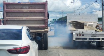 Denuncian contaminación excesiva de volquete