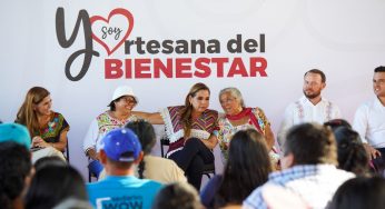 Entrega Mara Lezama más apoyos a artesanos y artesanas de Bacalar