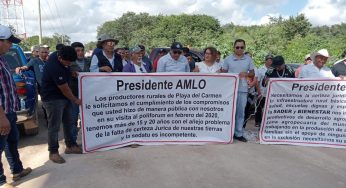 Ciudadanos bloquean camino rural de Solidaridad destrozado por obras del Tren Maya