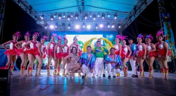 Vibran, cantan y bailan los leonenses en la segunda noche del carnaval 2024 “Entre la selva y el mar”