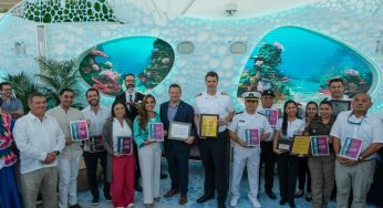 GALERÍA: Recibe Mara Lezama al crucero más grande del mundo en Mahahual