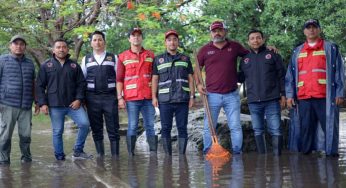 Casi 400 empleados del Ayuntamiento de Cancún atienden inundaciones y limpiar pozos de absorción