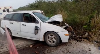 Muere conductor en choque contra tráiler en la carretera Chetumal-Escárcega