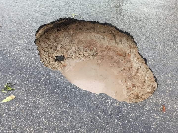 Más baches en Chetumal, atenderán problema cuando mejores condiciones climatológicas