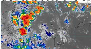 Onda tropical 13 podría traer cielo nublado a Quintana Roo