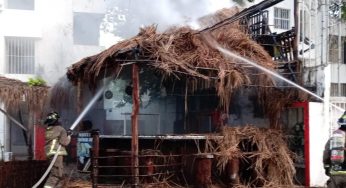 Se incendia una palapa en la supermanzana 26