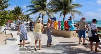 Puerto Morelos se afianza como destino sostenible en ferias y tianguis turísticos