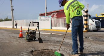 Mejoran las condiciones de vialidad con jornada de Bacheo en Isla Mujeres