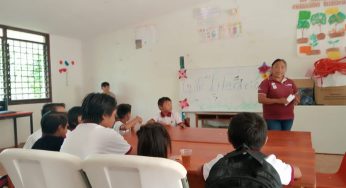 Educadores comunitarios del CONAFE se preparan para clases en comunidades rurales de Felipe Carrillo Puerto y José María Morelos