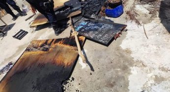 Se incendia comercio en Holbox; Bomberos logran evitar que se propague el fuego a otros negocios