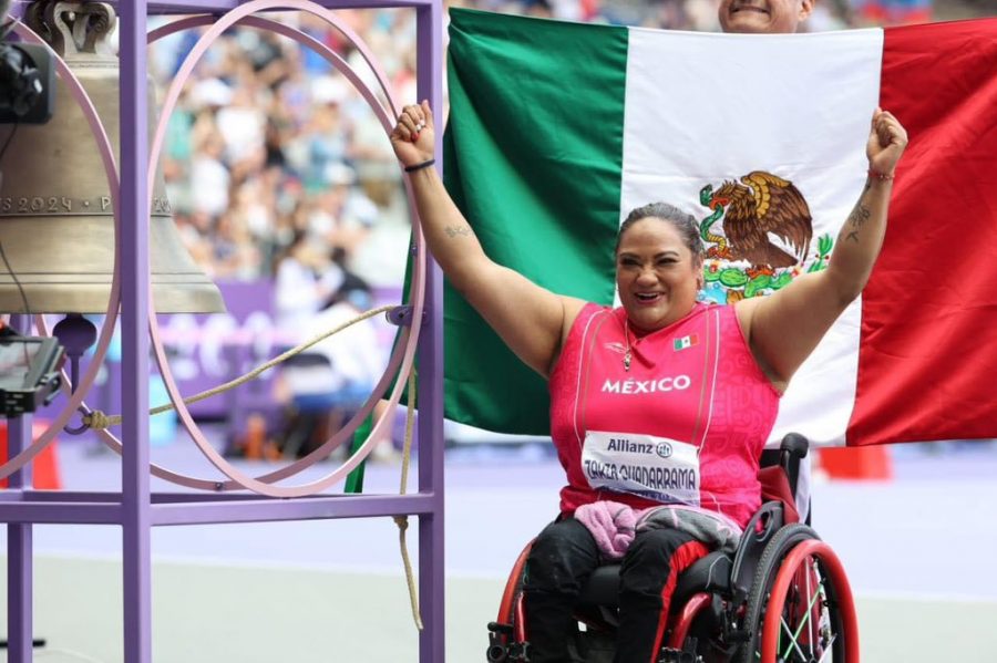 Gloria Zarza logra oro en lanzamiento de bala en Paralímpicos París