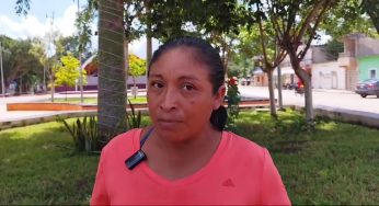 Madre de familia denuncia malos tratos de directora de primaria de José María Morelos; s la sacó a empujones del plantel,