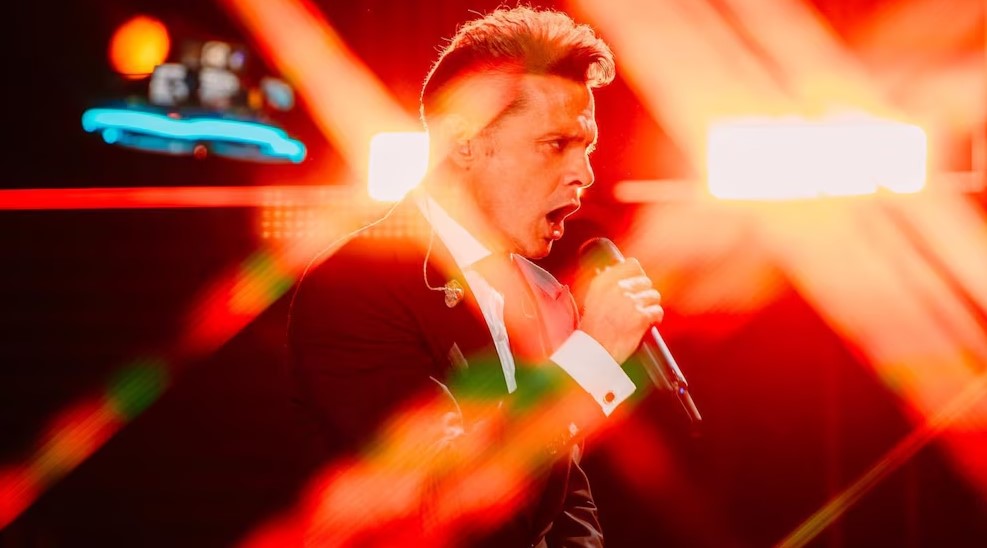 Luis Miguel cancela conciertos por cuadro de neumonía