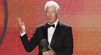 Richard Gere al recibir el Goya: “Vengo de un lugar oscuro en América, donde un matón es el Presidente”