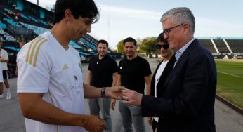 Cancún FC entrega anillo de campeón de campeones